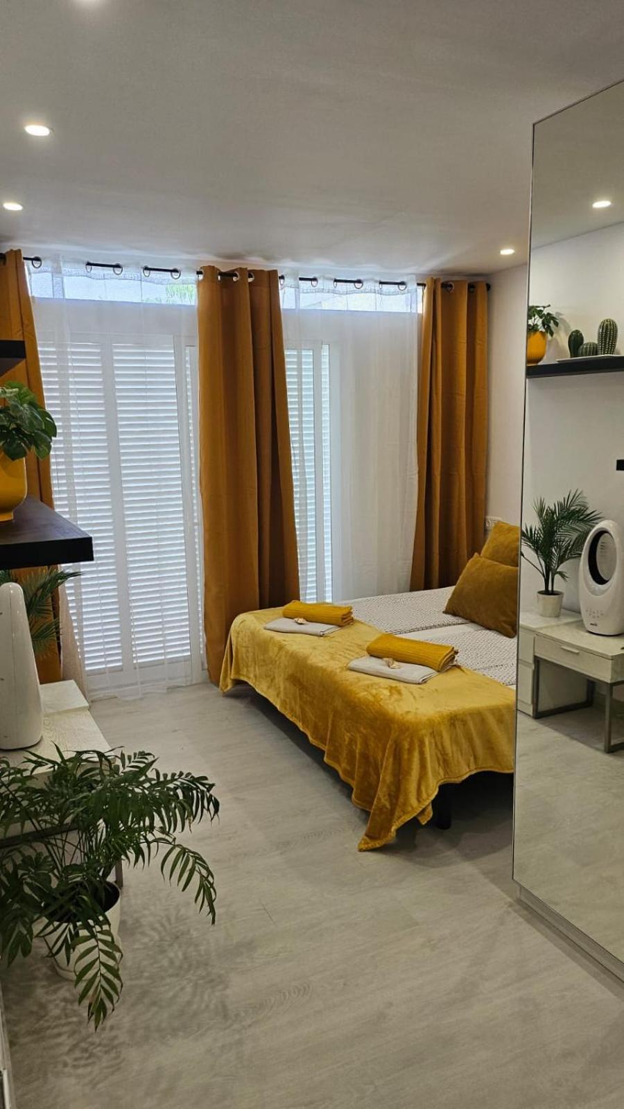 Papagayo Beach Apartments Arona  Esterno foto